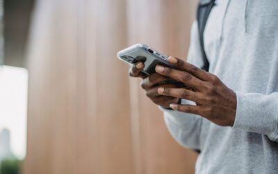 7 Ways Local Businesses Can Use SMS Marketing to Grow Their Sales